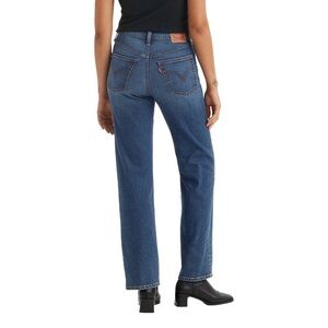 NWT Levi’s rib cage straight jeans 26x32